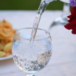 3 Best carbonated water benefits and side effects