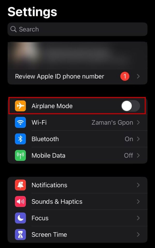 Turning off airplane mode in iphone