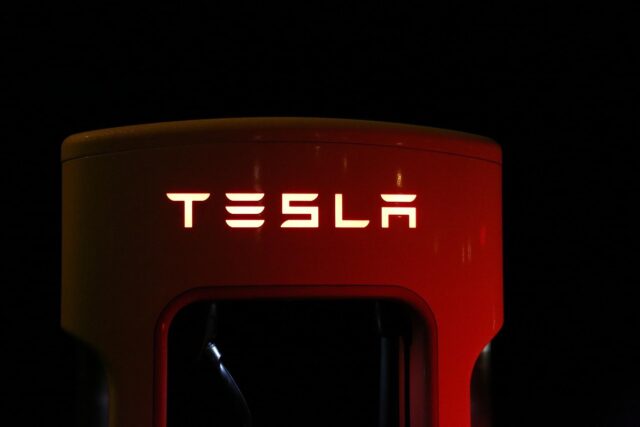 10 Features That You Need to Know About the Tesla Phone